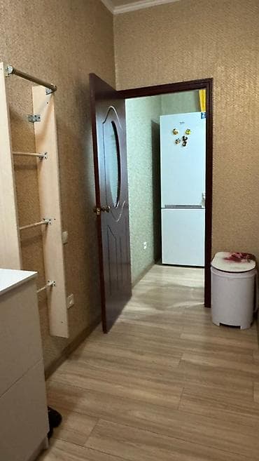 107: 1 комната, 35 м², 106 серия, 3 этаж — 6