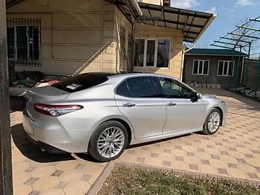 lada 2113: Toyota Camry: 2018 г., 2.5 л, Автомат, Бензин, Седан — 2