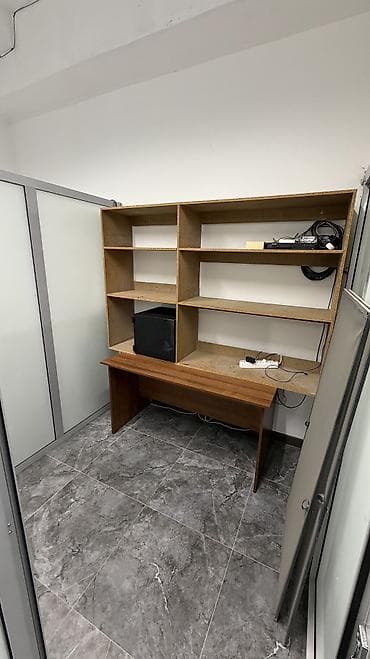 сдаю 2 кв аламедин 1: Аренда офисов, 51 м², В жилом комплексе, С видом на горы, 1 линия, С оборудованием — 10
