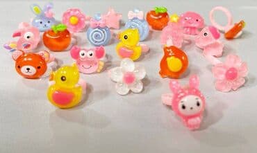 свадебное платья для беременных: Набор ярких детских колечек с забавными фигурками. На пальчиках — 4