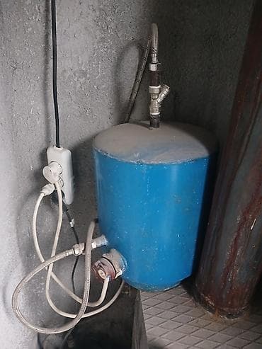 стальные радиаторы: Накопительный водонагреватель Объем бака: 30 л, Электрический, Б/у — 1