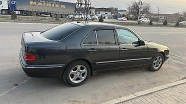 продаю или меняю на япошку: Mercedes-Benz E-Class: 2001 г., 2.7 л, Ручные, Дизель, Седан — 1