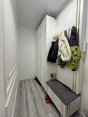 4гор болница: 4 комнаты, 105 м², 106 серия улучшенная, 4 этаж, Дизайнерский ремонт — 3