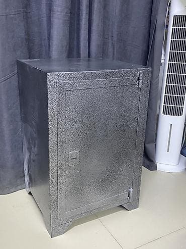 Офисная мебель: Сейф для денег и документов, Б/у, Механический, Комбинированные — 1