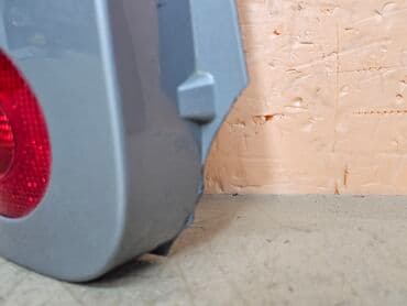 дом на выходные: Задний левый стоп-сигнал Умные 2001 г., Б/у, Оригинал, Германия — 7