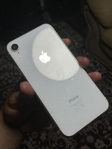 IPhone Xr, 128 ГБ, Белый, Чехол, 78 %