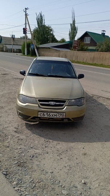 стоп задний: Daewoo Nexia: 2011 г., Механика, Бензиновая, Хэтчбэк — 5