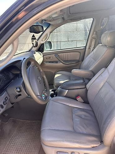 диски на авто: Аренда внедорожника Toyota Sequoia V8 4WD - Полноразмерный — 2