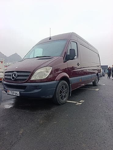 Легкий грузовик, Mercedes-Benz