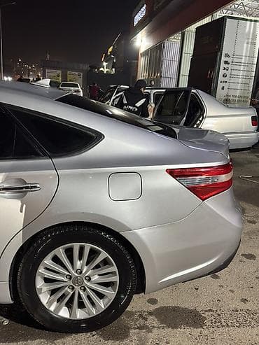 куплю батарею: Toyota Avalon: 2013 г., 2.5 л, Вариатор, Гибрид, Седан — 2