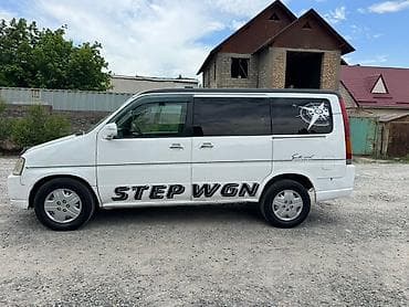 решотка степ: Honda Stepwgn: 2000 г., 2 л, Автомат, Бензин, Минивэн — 3
