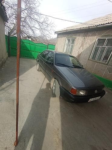 авто ру кыргызстан бишкек: Volkswagen Passat: 1988 г., 1.8 л, Механика, Бензин, Седан — 2