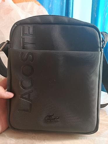 Сумка через плечо Lacoste, компактный вертикальный формат. оригинал -