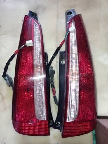 задние стоп: Комплект стоп-сигналов Toyota Оригинал — 1