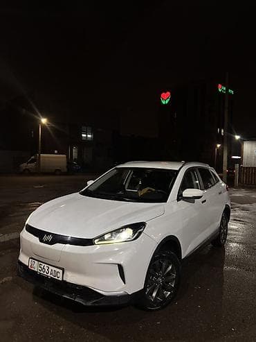 Weltmeister: Weltmeister EX5, 2021 г., 63200 км, Передний, В наличии — 2