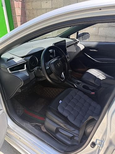 prius v: Toyota Levin: 2020 г., 1.8 л, Вариатор, Гибрид, Седан — 10