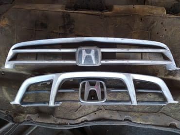 мухабойка на срв: Honda, 1999 г., цвет - Серебристый, Б/у, Самовывоз, Платная доставка — 1