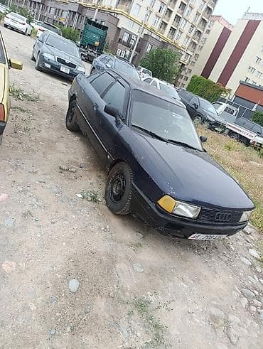 e6 3: Audi 80: 1987 г., 1.8 л, Механика, Седан — 2
