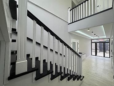 Продается просторный двухэтажный дом в г. Кара-Балта 📍 Адрес: г