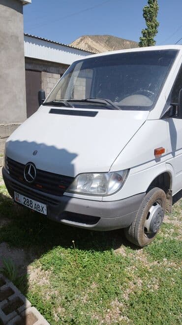 авто не рабочий: Легкий грузовик, Mercedes-Benz, Дубль, Б/у — 4