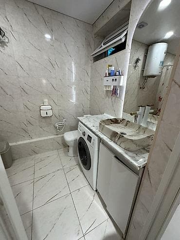 агенство кыргыз недвижимость: 🏡 Бишкек, р-н Кудайберген ✨ Угловой новый дом 🛏️ 5+ комнат 📐 Площадь — 7