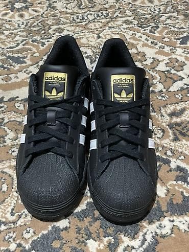 лоферы с мехом: Кроссовки, 38.5, Adidas Originals, Новый, цвет - Черный — 5