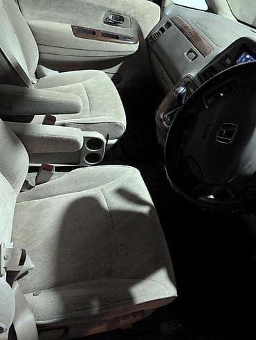 нужны: Honda Odyssey: 2002 г., 2.3 л, Автомат, Бензин, Минивэн — 5