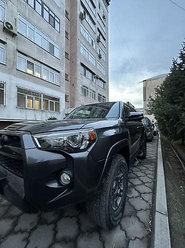 suzuki samurai: Toyota 4Runner: 2019 г., 4 л, Автомат, Бензин, Внедорожник — 6