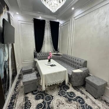 красивые дома: Уютная спальня с отдельным санузлом - Спальня с двуспальной кроватью — 7