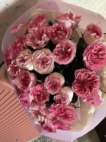 Гирлянды: Букет пионовидных роз в розово-пудровой гамме - Состав: пионовидные — 3