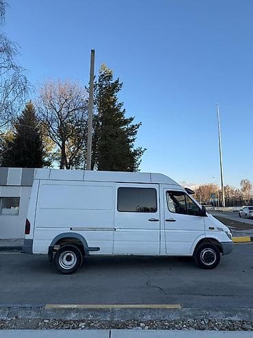 golf plus: Mercedes-Benz Спринтер: 2004 г., 2.2 л, Механика, Дизель, Фургон — 4