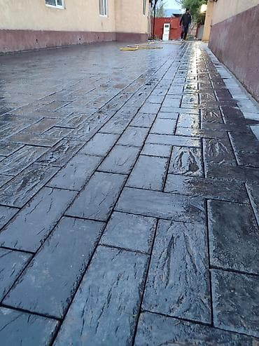 Тротуарная плитка и бетонные элементы благоустройства. - Плитка