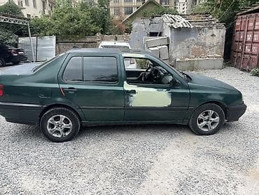 Продажа авто: Volkswagen Vento: 1997 г., 1.8 л, Механика, Бензин, Седан — 4