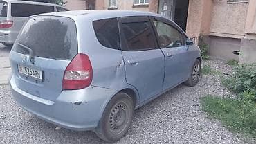 линолеум на авто: Honda Fit: 2003 г., 1.3 л, Вариатор, Бензин, Хэтчбэк — 5