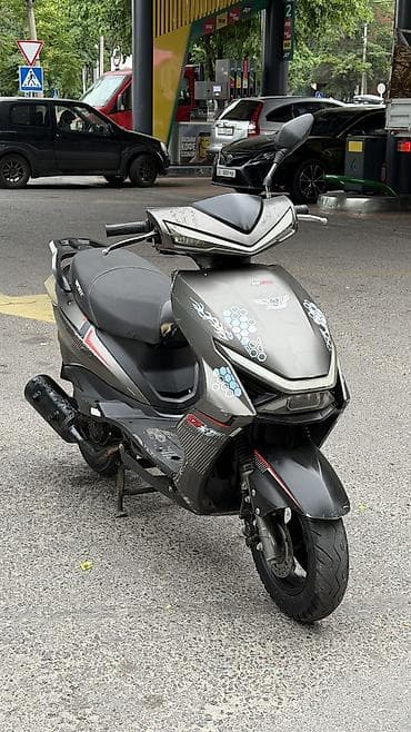 скутер 80 куб: Тип скутера Yamaha, 175 куб. см, Бензин, Б/у — 3