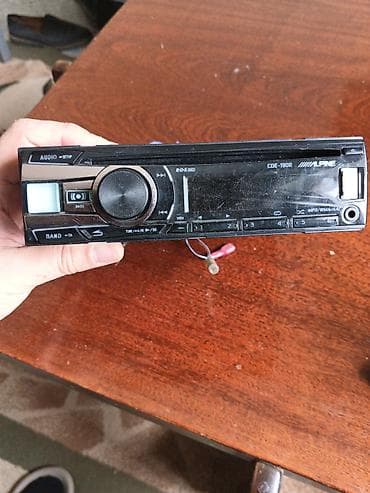 ipod.shuffle: Автомагнитола Alpine CDE-190R - CD-ресивер с поддержкой MP3х/WMA/AAC — 1