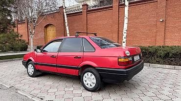 8: Volkswagen Passat: 1991 г., 1.8 л, Механика, Бензин, Седан — 8