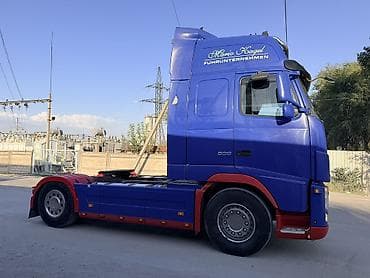 аренда volvo: Тягач, Volvo, 2013 г. — 2