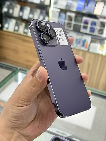 Apple iPhone: IPhone 14 Pro, Б/у, 256 ГБ, Deep Purple, Защитное стекло, Чехол, 88 % — 2