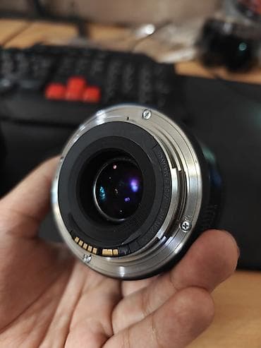 canon eos m50: Объектив Canon EF 50mm f/1.8 STM Комплект: крышки байонета и передней — 4