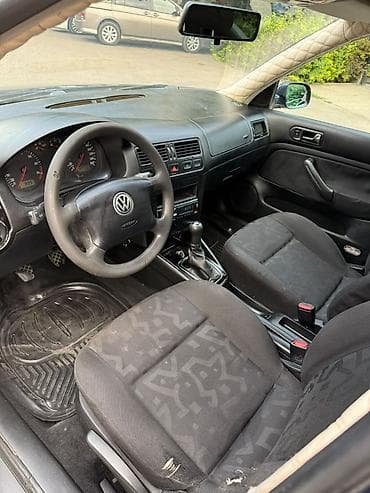 6: Volkswagen Bora: 1999 г., 1.6 л, Механика, Бензин, Седан — 7