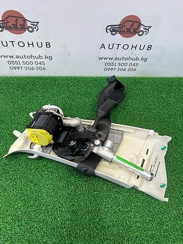Автозапчасти: Ремень безопасности Hyundai Grandeur IG 3.0 GAS 2017 перед. прав — 1