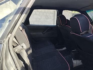 Volkswagen: Volkswagen Passat: 1990 г., Механика, Седан — 5