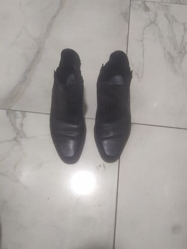 Прокат одежды: Мужские черные ботинки/полуботинки без шнуровки. - Материал верха — 5