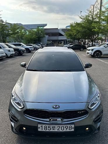 Kia K3: 2020 г., 1.6 л, Вариатор, Лифтбек at lalafo.kg Kia K3: 2020 г., 1.6 л, Вариатор, Лифтбек