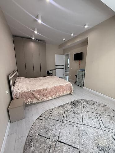 1 ком кв сдаю: 2 комнаты, 70 м², Элитка, Элитка, 3 этаж, Евроремонт — 6