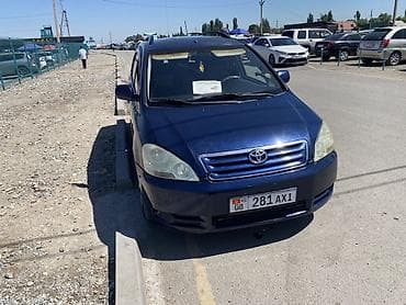Toyota Avensis Verso: 2004 г., 1.9 л, Механика, Дизель, Минивэн