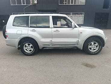 Унаа сатуу: Mitsubishi Pajero: 2000 г., 3.2 л, Кол менен иштөөчү, Дизель, Жол тандабас — 4