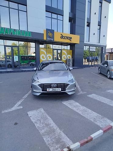 Hyundai Sonata: 2020 г., 2 л, Автомат, Газ, Седан