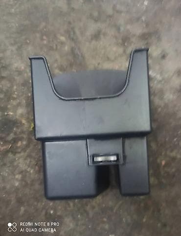 Центральная консоль Lexus